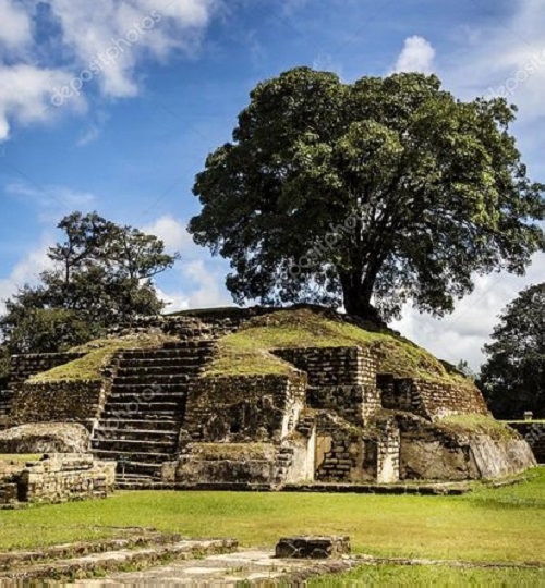 Parque Nacional Iximche